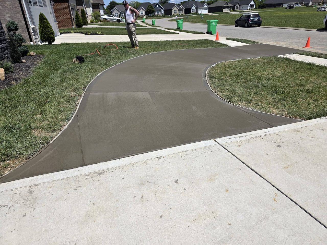 Champions Point — 43' Curved Driveway Addition, Henryville IN — photo 6