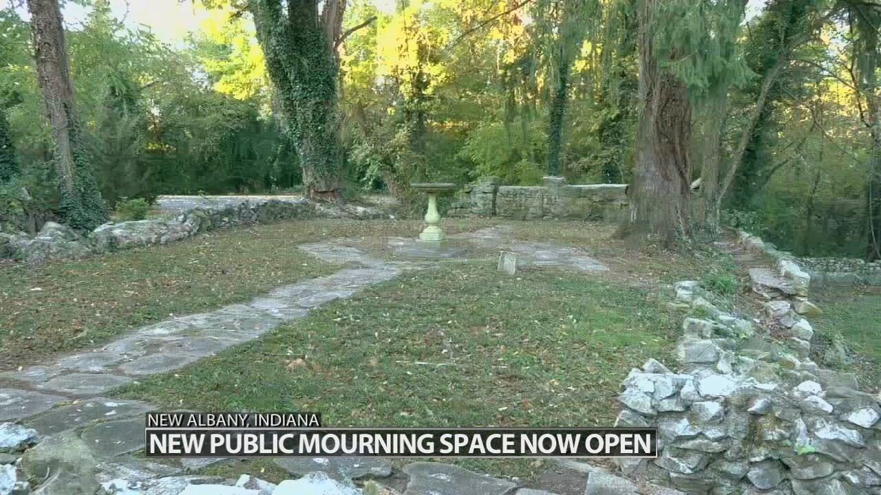 Welcome to Barry's Reflection Garden — photo 6