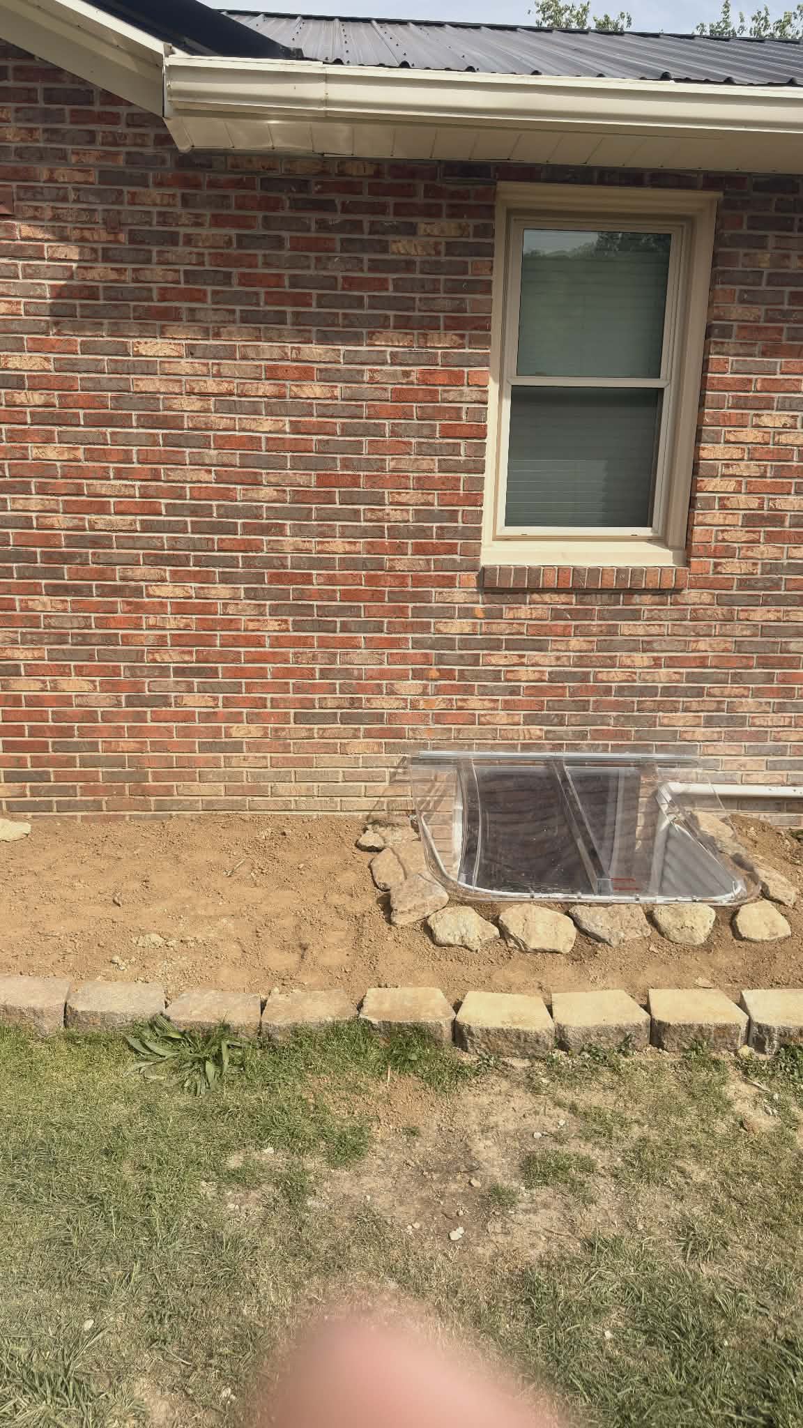 Window Installations With Wells & Caps β photo 9